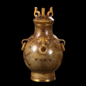 Chinese Warring States and Han Dynasty Jade Pot with Gold-Inlaid Ears