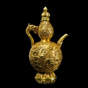 Chinese Ming Dynasty Pure Gold Ewer