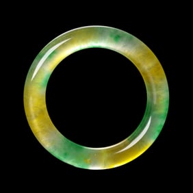 Chinese Qing Dynasty Jade Bracelet