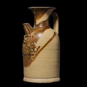Chinese Tang Dynasty Changsha Kiln Plastic Ewer