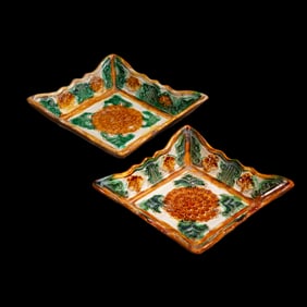 A pair of Chinese Liao Dynasty tri-color square plates