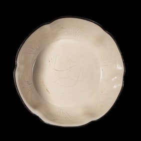Chinese Northern Song Dynasty Ding kiln white porcelain double fish flower mouth bowl