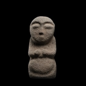 Stone Figures of Hongshan Culture during the Hongshan Period in China