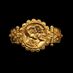 Pure gold bracelet with ancient Roman figure relief