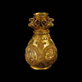 Ancient Persian culture pure gold four-ram head vase
