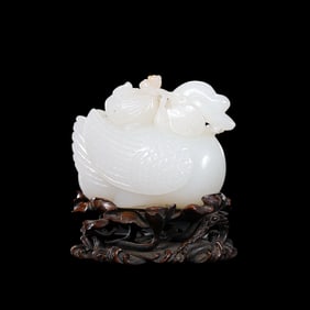 Chinese Qing Dynasty Hetian white jade swan