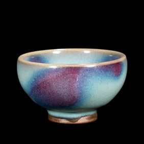 China Northern Song Dynasty Jun kiln sky blue glaze hanging red cup