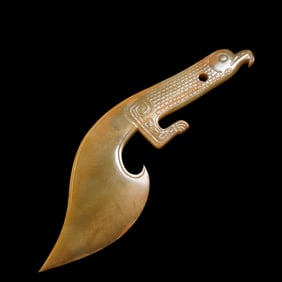 Chinese Shang Dynasty jade knife