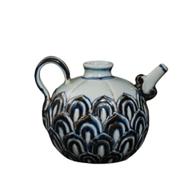Chinese Yuan Dynasty Blue and White Lotus Petal Pattern Ewer