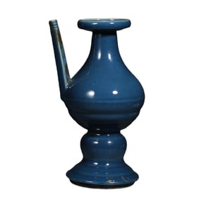 Blue-glazed pot from the Xuande period of the Ming Dynasty, China