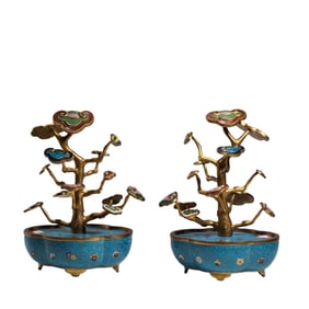 A pair of Chinese Qing Dynasty Qianlong period cloisonné ruyi ornaments