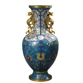 Cloisonné double-eared vase from the Qianlong period of the Qing Dynasty, China