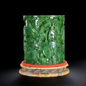 Chinese Qing Dynasty Hetian jade exquisitely carved pen holder