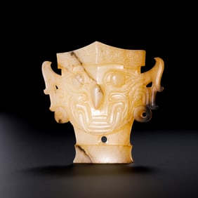 Jade animal face from the Shijiahe Culture period in China