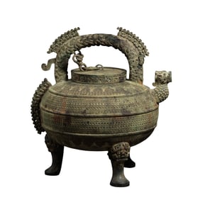 Bronze artifacts from the Shang and Zhou dynasties in China