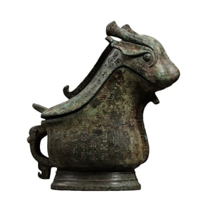Bronze Jue Cup from the Shang and Zhou Dynasties in China