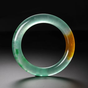 Jadeite bangle