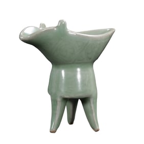 Southern Song Dynasty Longquan celadon wine cup