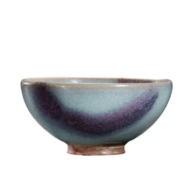 Northern Song Dynasty Jun ware sky-blue glazed cup with red bubbles