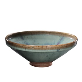 Chinese Jin Dynasty Jun ware sky-blue glazed red bowl