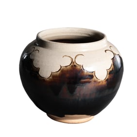 Northern Song Dynasty Cizhou Kiln Black Glazed Panda Jar