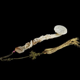 Chinese Qing Dynasty Hetian Jade Ruyi