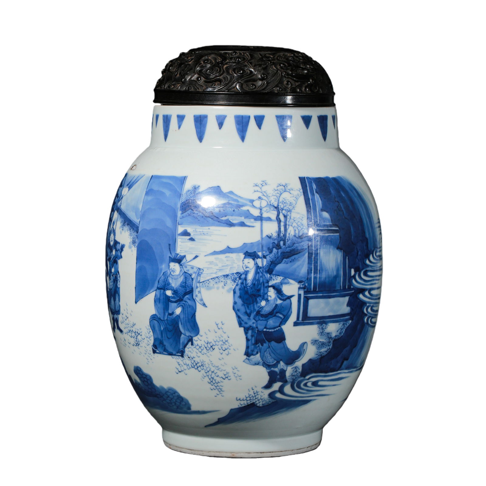 Blue and white covered jar from the Chongzhen period of the Ming Dynasty (1 of 8)