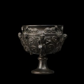 Chinese Tang Dynasty pure silver cup