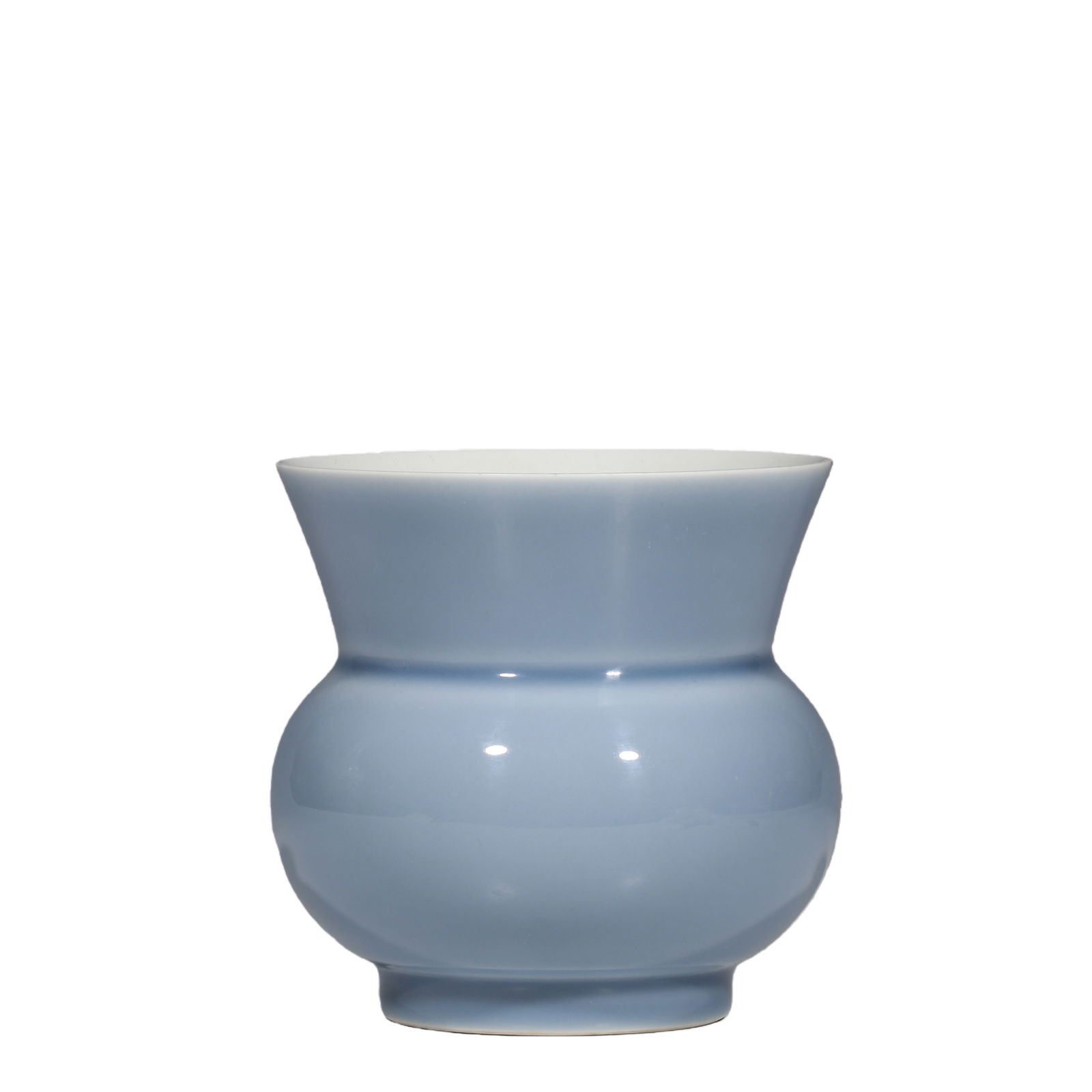 Qing Dynasty, Qianlong period blue glazed spittoon (1 of 9)