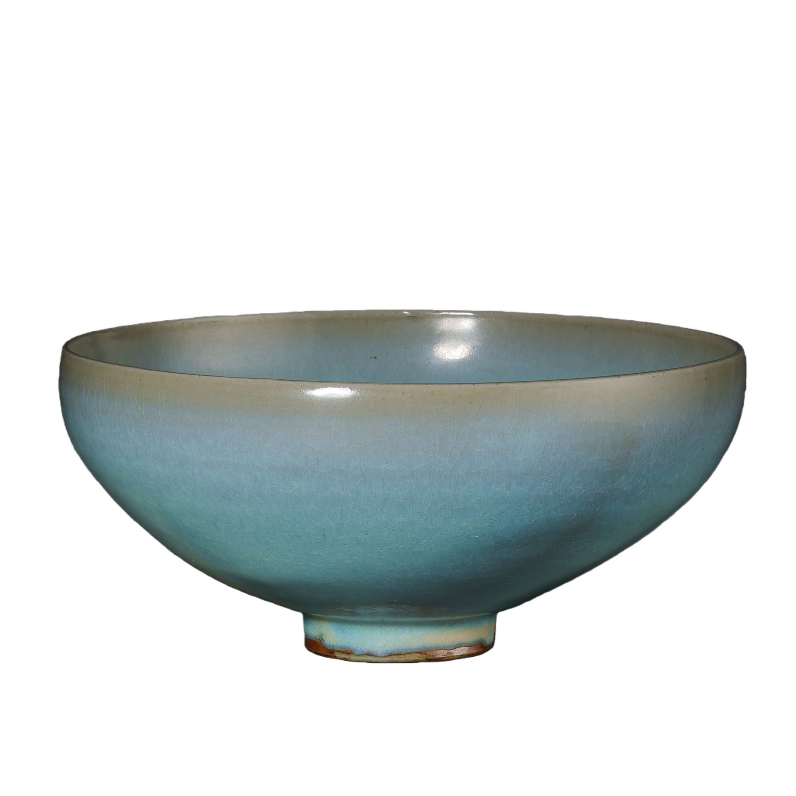 Northern Song Dynasty Jun ware sky-blue glazed bowl (1 of 10)