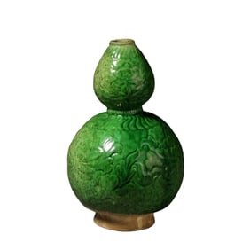 Chinese Liao Dynasty Green-glazed Gourd-shaped Bottle with Floral Pattern