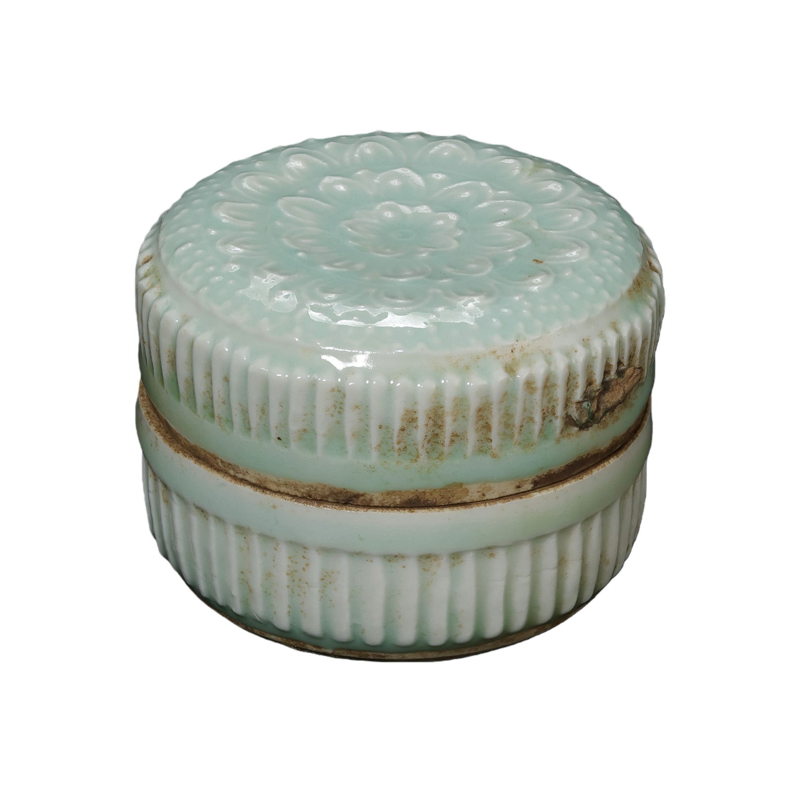 Chinese Southern Song Dynasty Hutian Kiln Celadon Floral Pattern Covered Box (1 of 9)