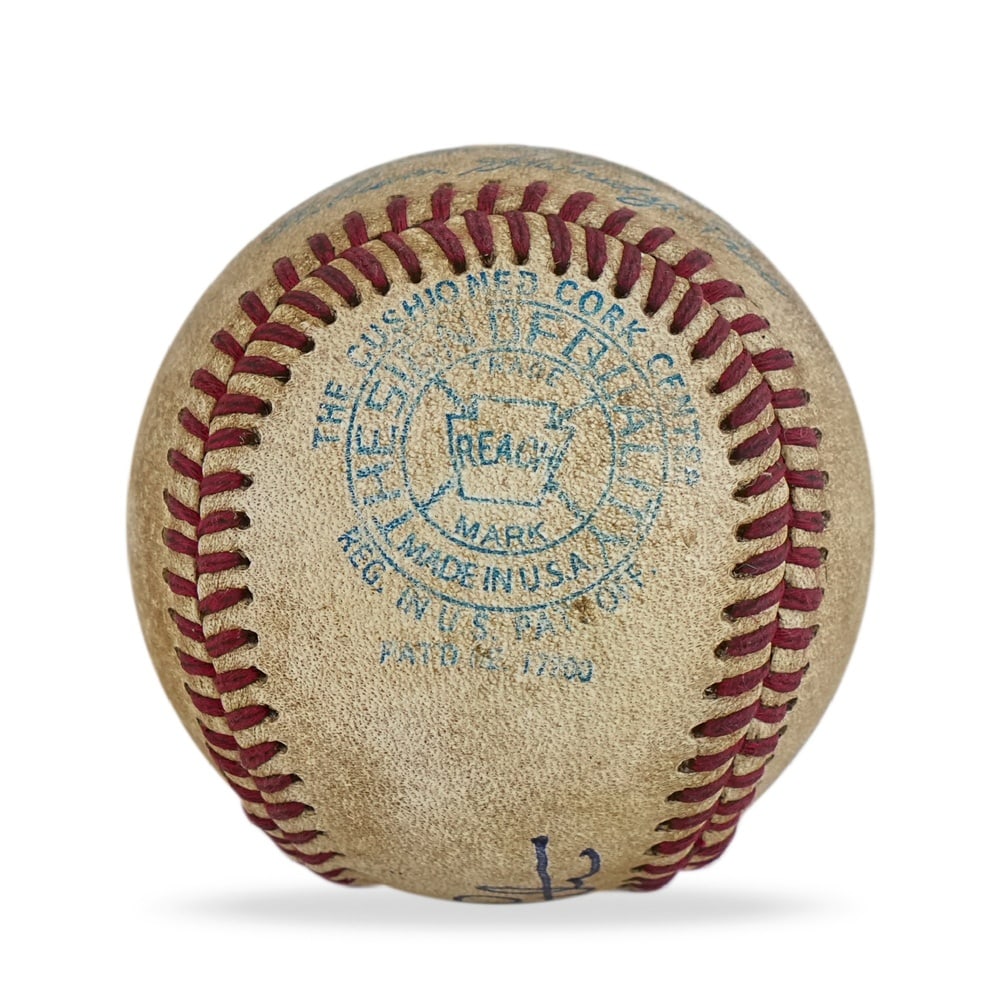 BABE RUTH SIGNED BASEBALL - 3