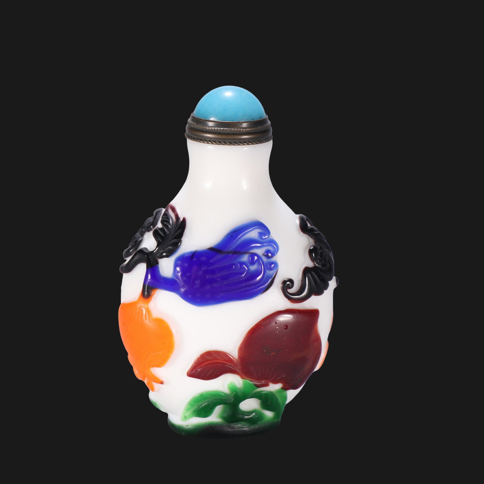 Qing Dynasty glass snuff bottle with longevity pattern - 3