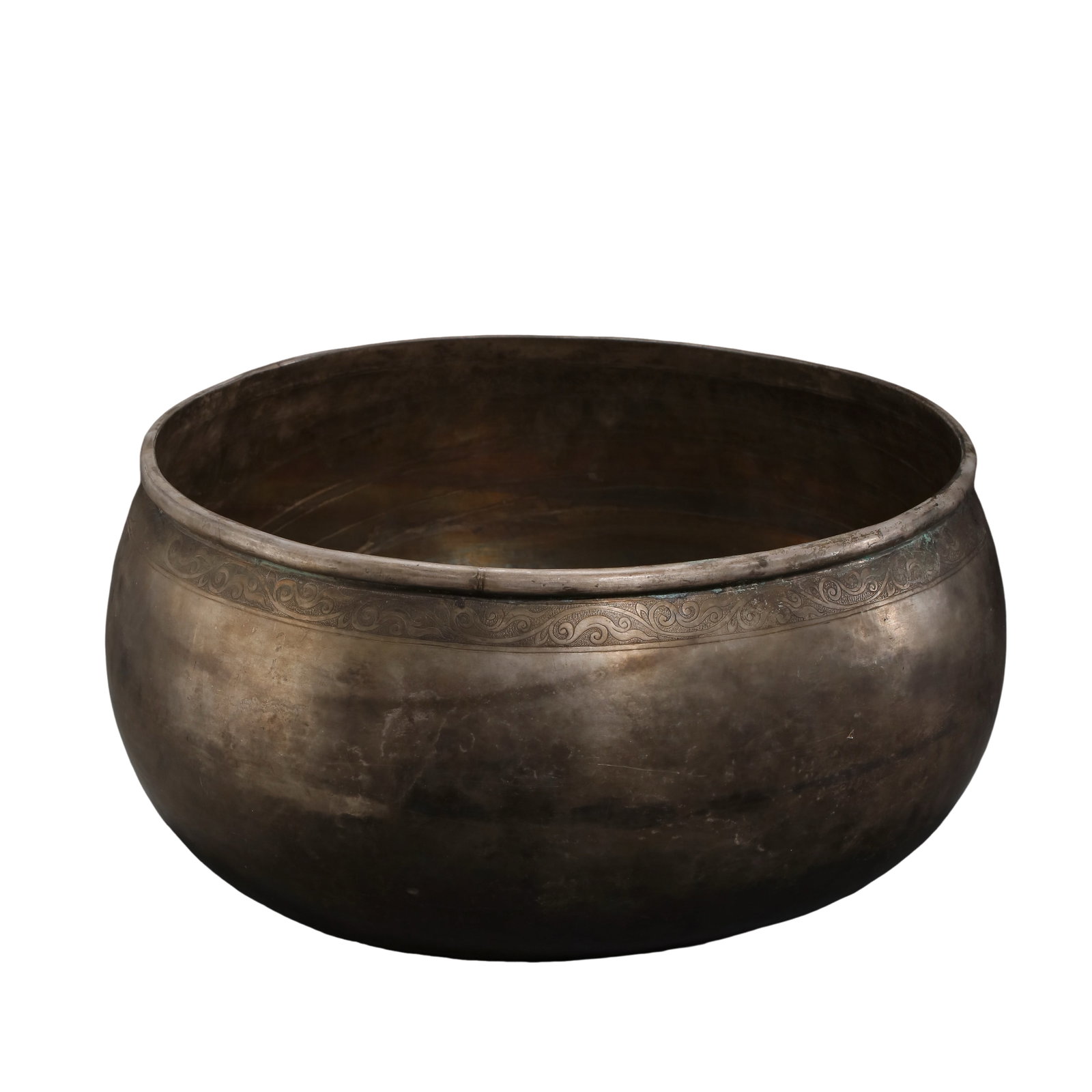 Liao?Jin Dynasty Silver Alms?Bowl With Scrolling Grass Pattern: Dimensions:Diameter 31.5cm(12.40in),Height 17.5cm(6.89in),Weight 1950g,10th?13th Century?Condition & Provenance:This heavy gauge hand?hammered silver alms?bowl remains fully intact without dents,pierc