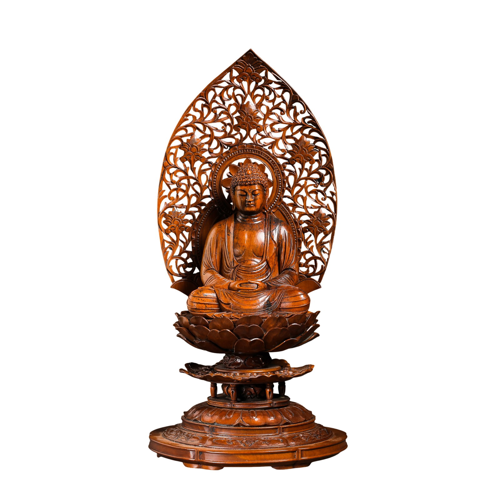 Qing Dynasty (18th Century) Boxwood Carved Shakyamuni Buddha Seated on Lotus Throne with Openwork: Dimensions: Height 30 cm (11.81 in / 0.98 ft), Width 13.5 cm (5.31 in / 0.44 ft), Weight 673 g, 18th CenturyCondition & Provenance: Excellent overall condition with a naturally aged boxwood patina. A 
