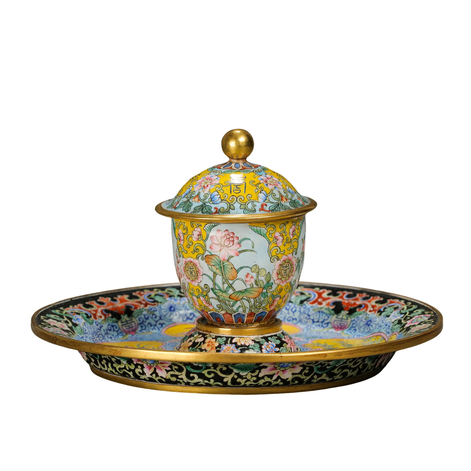 Qianlong Period Qing Dynasty Gilt Copper Body Painted Enamel Covered Cup and Stand with Floral, Plum: Dimensions: Approximately 16 cm (6.3 in, 0.52 ft) in maximum width and 10 cm (3.9 in, 0.33 ft) in height, total weight 401 g; 18th century Qing Dynasty, Qianlong period imperial court enamelwareCondit