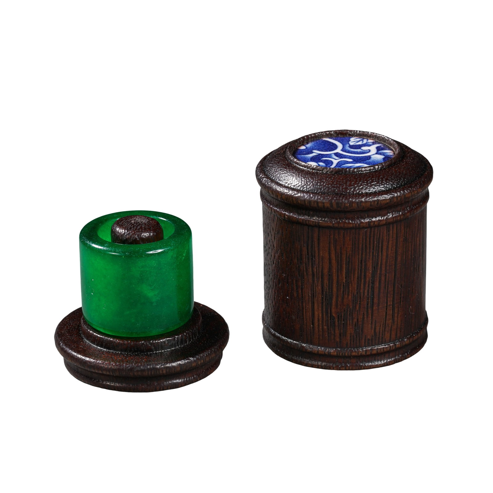 Imperial Green Ice Grade Plain Jadeite Archer’s Ring, Qing Dynasty, 17th-19th Century: Measurements: Outer diameter 3.5cm(1.38in), height 3cm(1.18in), total weight 42g, Qing Dynasty, 17th-19th CenturyCondition & Provenance: The archer’s ring is fully intact without cracks, chips, natu