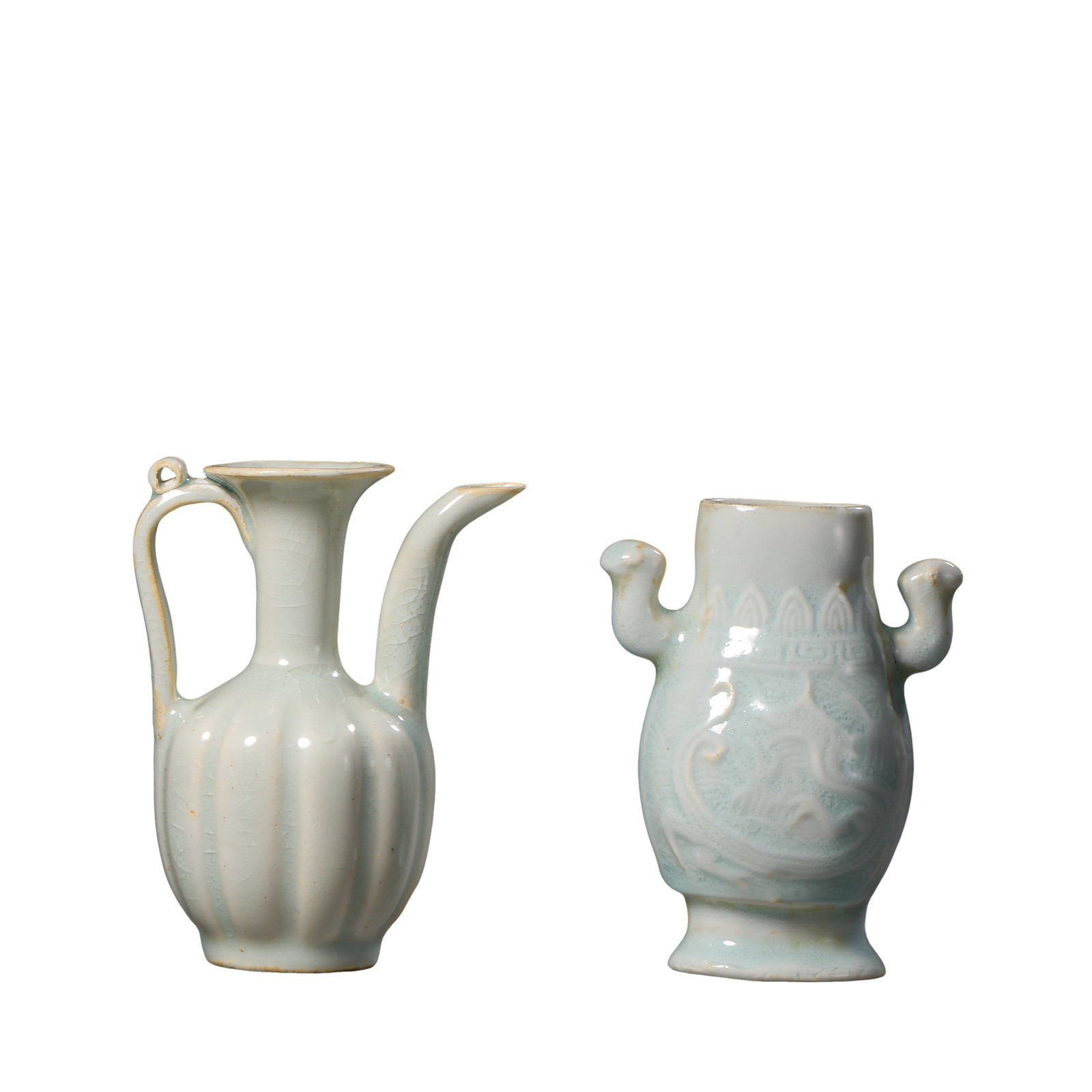 Hutian Kiln Qingbai Glazed Melon?Ribbed Ewer And Molded Phoenix?Pattern Elephant?Ear Vase, (1 of 13)