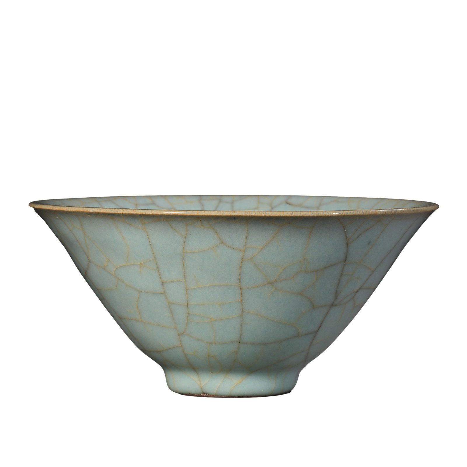Guan Kiln Sky-Celadon Tea Bowl In Douli Shape, Southern Song Dynasty: Measurements: Rim diameter 18.2cm (7.17 inches), overall height 8.3cm (3.27 inches), 12th-13th century imperial Guan kiln studio display tea vesselCondition & Provenance: The bowl is entirely flawless