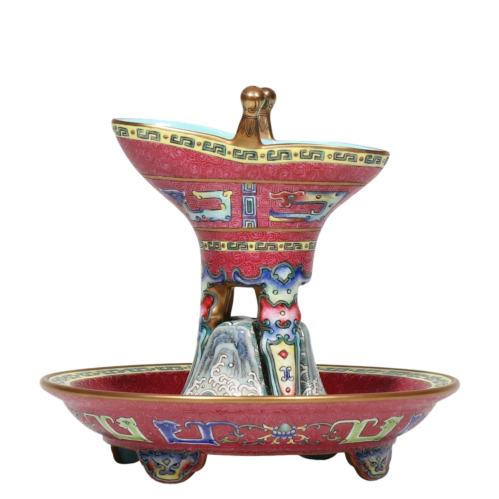 Qianlong Period Carmine?Red Sgraffito Famille?Rose Jue?Cup with Kui?Dragon Decoration and: Dimensions?H.15.5 cm Condition & Provenance?Complete original set of jue?cup and tray, no cracks or chips. Intact fine sgraffito ground, vibrant famille?rose enamels, minor age?related gilding wear, c