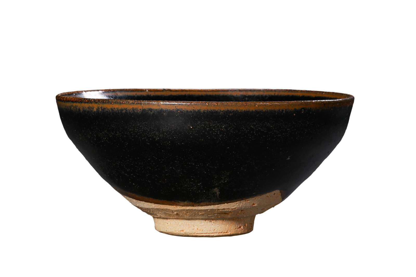 Song Dynasty Jizhou Kiln Black?Glaze Tea Bowl (10th?13th Century A.D.): Dimensions?Mouth diameter 11.2cm (4.41 in), overall height 5.3cm (2.09 in), 10th?13th Century A.D.Condition & Provenance?The bowl is fully intact without cracks, chips or restoration. Original black g