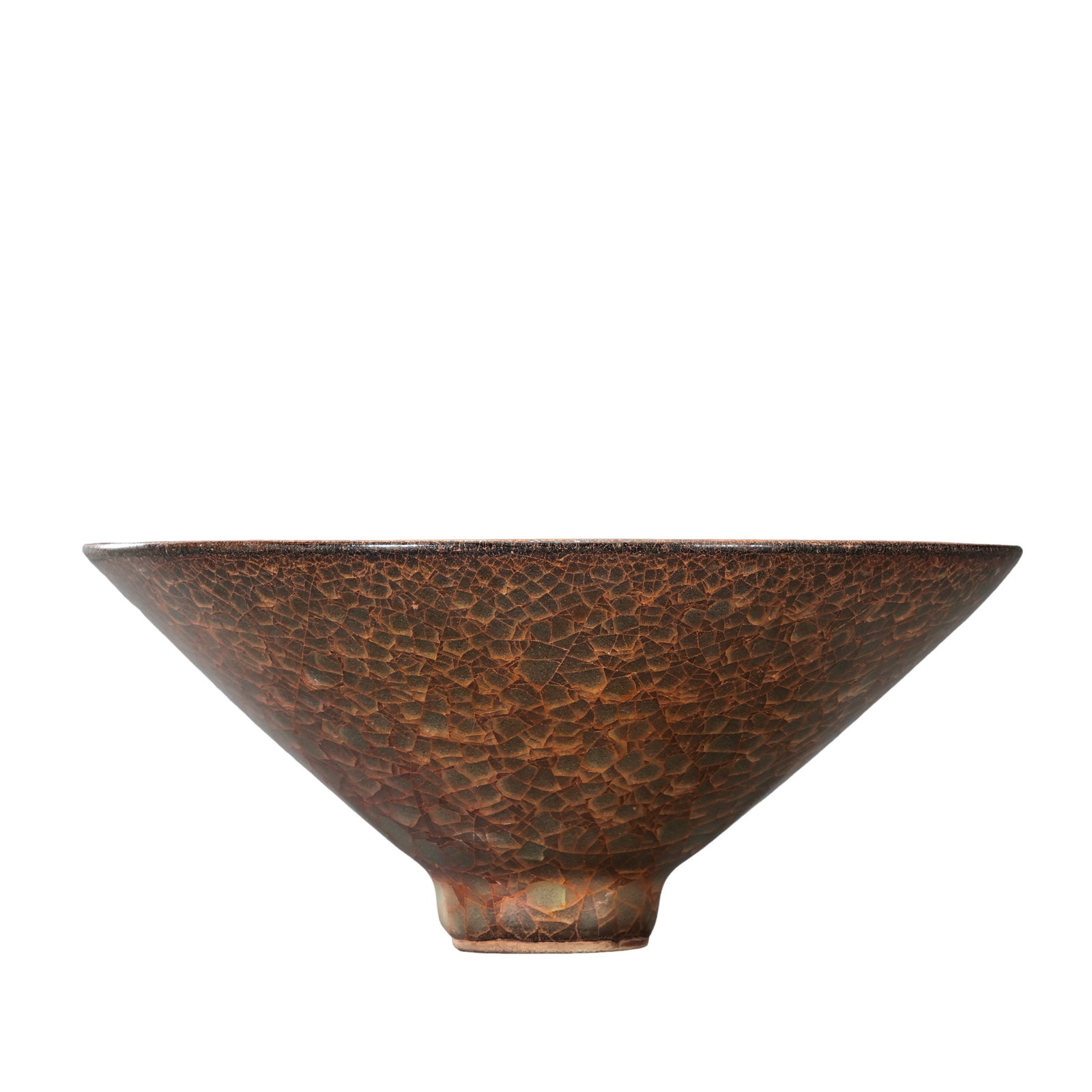 Song?Dynasty Longquan?Ware Brown Ice?Crack Foliate Tea Bowl,10th?13th Century A.D.: Dimensions?Mouth diameter 14.4cm (5.67 in), height 6cm (2.36 in), 10th?13th Century A.D.Condition & Provenance?The bowl is fully intact without cracks, chips or restoration. Dense multi?layered ice?cr