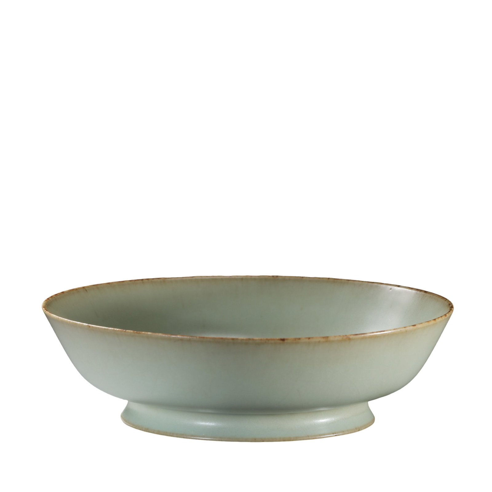 Song Dynasty Ru Kiln Sky?Celadon Shallow Washer,10th?12th Century A.D.: Dimensions?Mouth diameter 14.5cm (5.71 in), height 4cm (1.57 in),10th?12th Century A.D.Condition & Provenance?The washer is fully intact without cracks, glaze flaking or restorations. The rim carries 