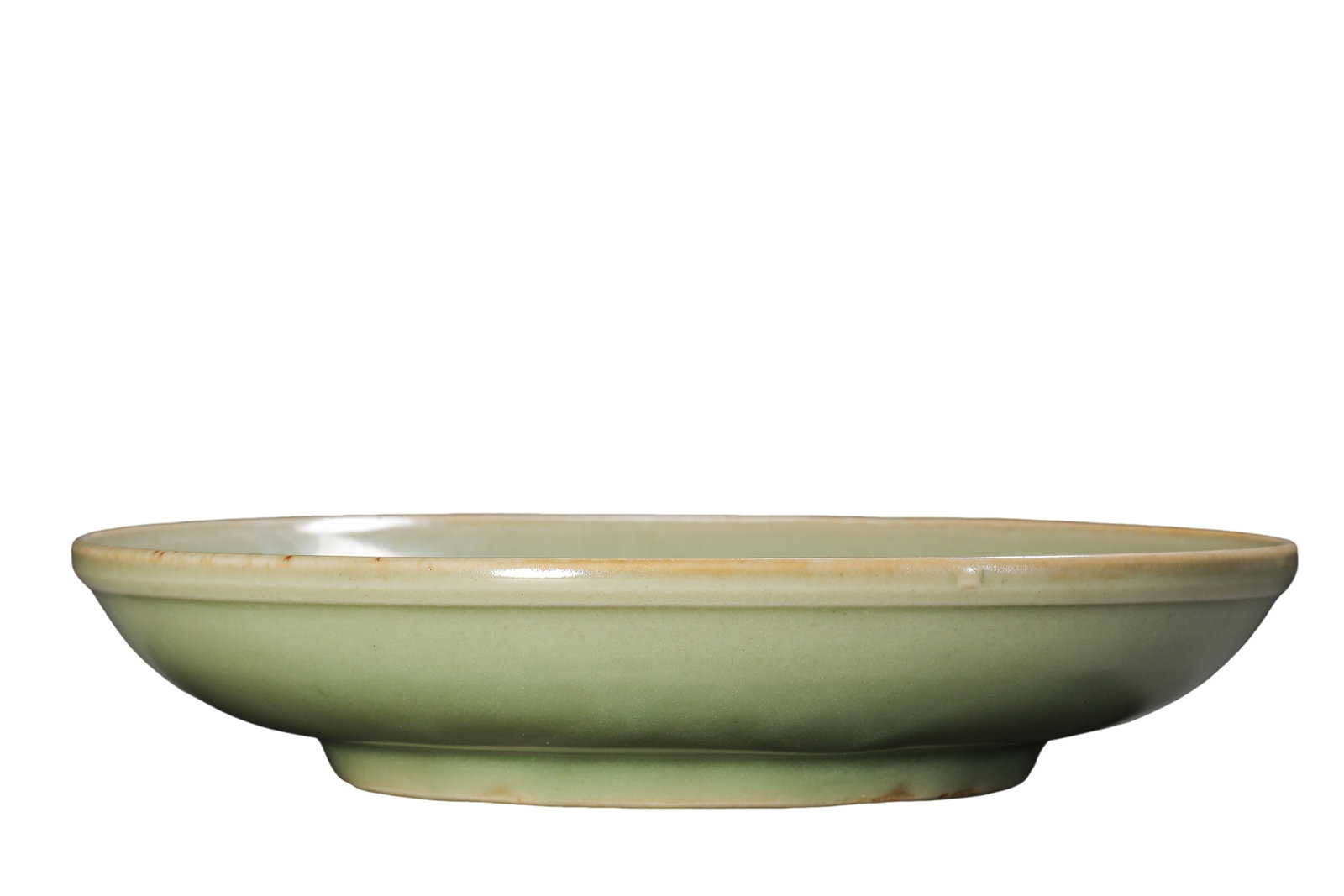 Yuan Dynasty Longquan Kiln Celadon Mould?Printed Auspicious Deer Plate,14th Century CE: Dimensions:Mouth Diameter 19.8cm(7.80in),Height 4.2cm(1.65in),14th Century CECondition & Provenance:The plate is fully intact without cracks,chips or modern restoration.Original celadon glaze survives