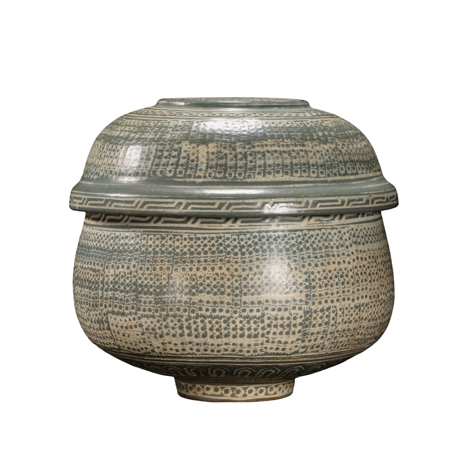 Goryeo Inlaid Celadon Covered Bowl?Box with Stippled Pearl?Ground Decoration,12?13th Century: Dimensions:Mouth Diameter 17cm(6.69in),Overall Height 15.5cm(6.10in),12?13th Century CECondition & Provenance:The box survives as an original matched set of body and cover,free of cracks,chips and mod