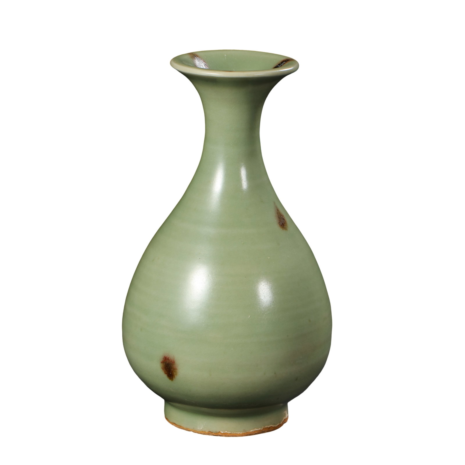 Yuan Dynasty Longquan Celadon Brown-Spot Yuhuchun Vase,13-14th Century CE: Dimensions:Overall Height 18cm(7.09in),13-14th Century CECondition & Provenance:The entire vase is fully intact without body cracks,rim chips,edge losses,restoration or later painted decoration.It is 