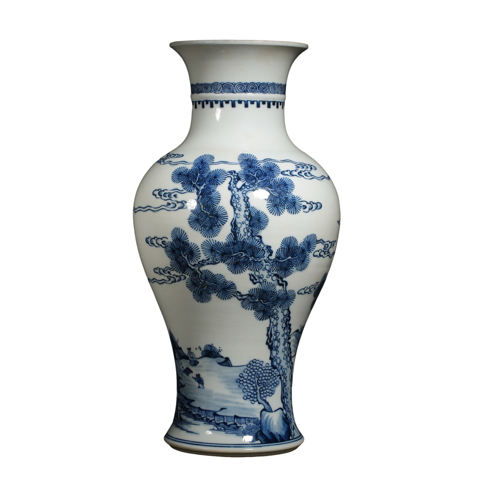 Qing Dynasty Qianlong Mark Blue and White Pine Cloud Pattern Flared Mouth Fish Tail Vase,18th: Dimensions:Mouth Diameter 13cm(5.12in),Overall Height 38.5cm(15.16in),18th century Qing imperial blue and white ceramicCondition & Provenance:The vase is fully intact with no cracks, chips, glaze loss