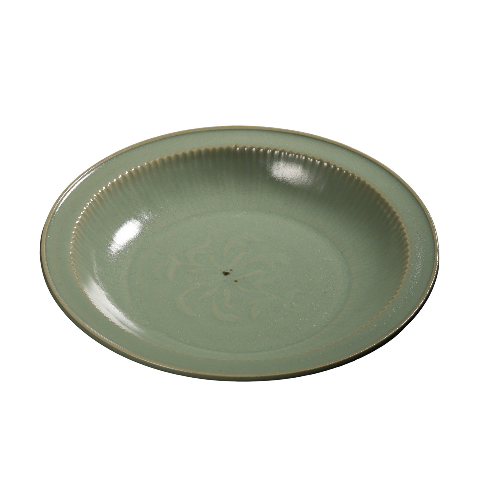 Yuan Dynasty Longquan Celadon Pink?Green Large Fluted?Rim Dish With Incised Chrysanthemum (1 of 8)