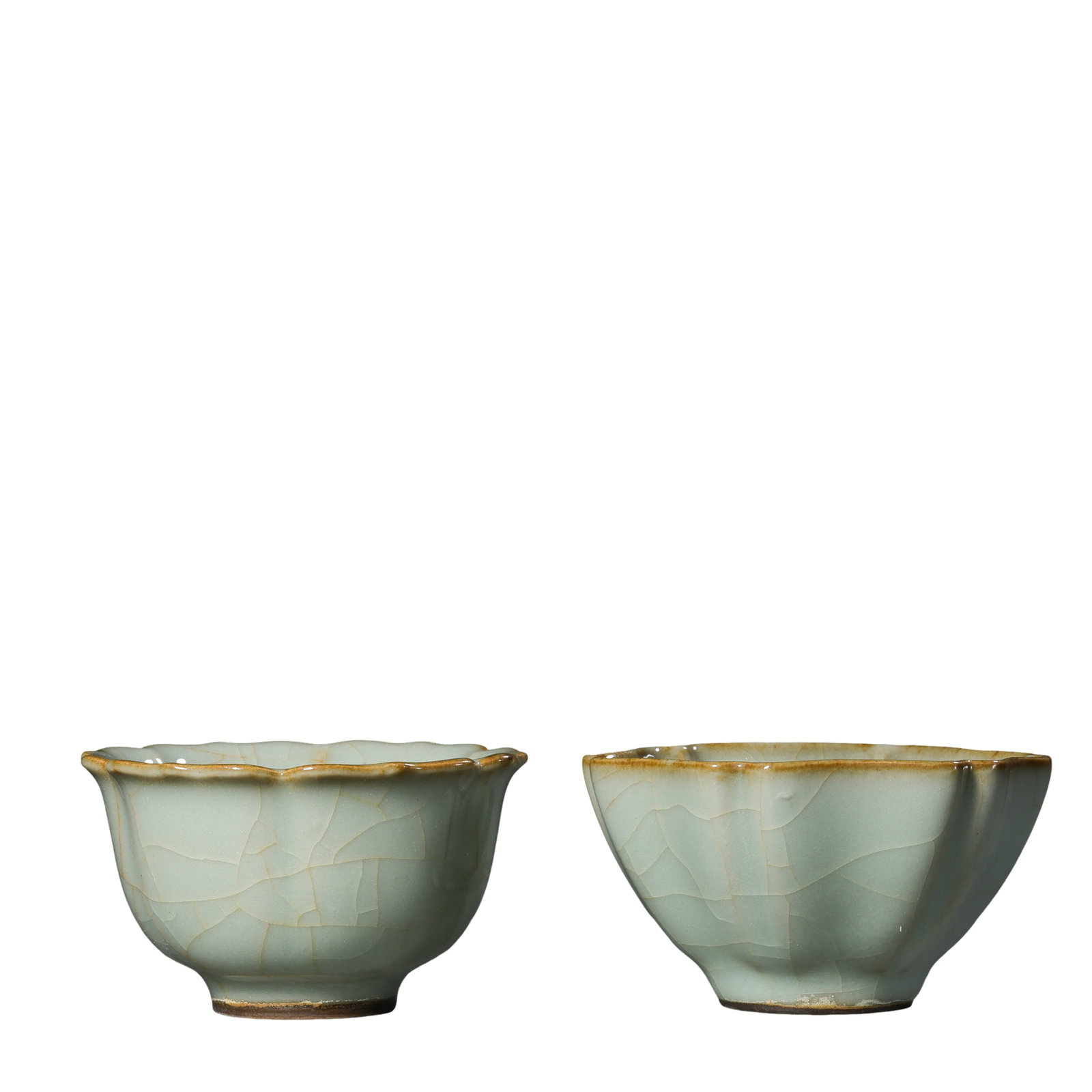 Yuan Dynasty Longquan Celadon Pink?Green Lobed Flower?Form Cup Pair,13th?14th century Chinese (1 of 13)
